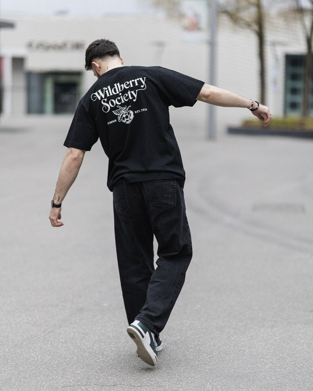 Wildberry Society - Oversized T-Shirt